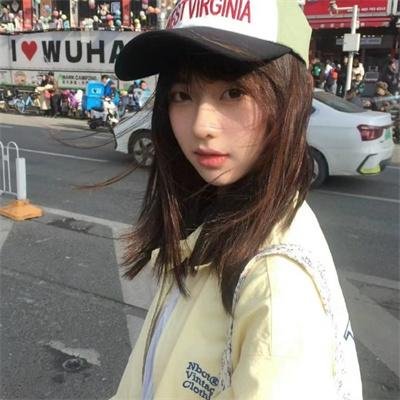 夏天19岁的肖像