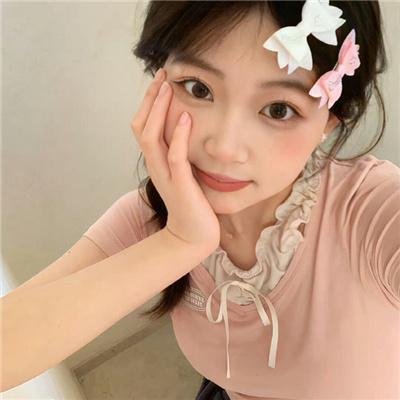 三个月亮